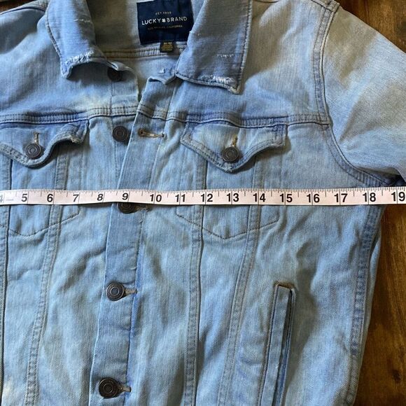 Lucky Brand Tomboy Trucker jean denim jacket Sz M distressed - Picture 12 of 13